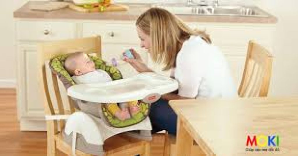 Bí quyết chọn ghế ăn dặm cho bé: chắc chắn, dễ vệ sinh và hợp không gian nhà