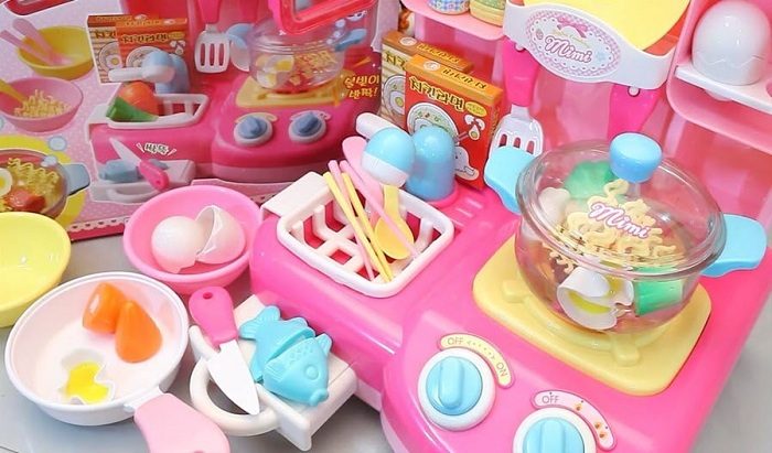 Các loại đồ chơi cho bé gái - ảnh minh họa 2