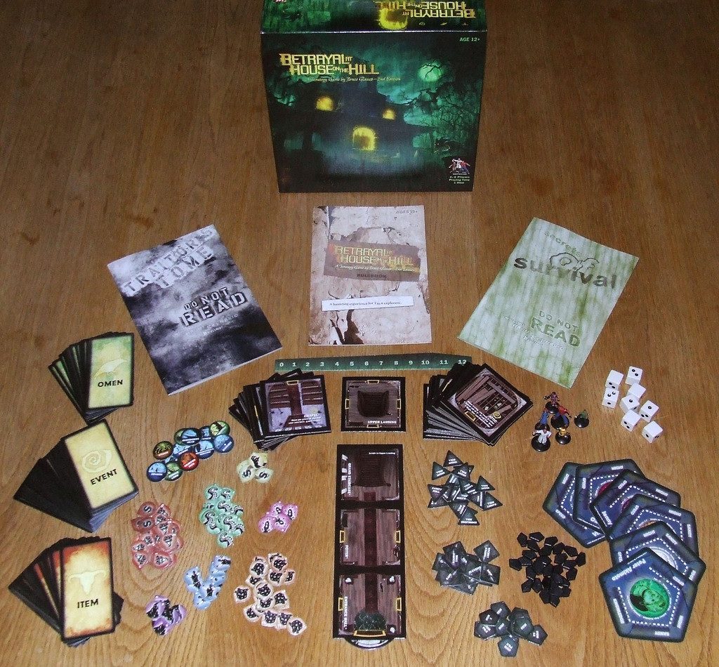 Cách chơi Betrayal at House on the Hill cho người mới bắt đầu - ảnh minh họa 1
