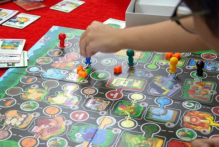 Cách chơi board game lớp học mật ngữ - ảnh minh họa 1