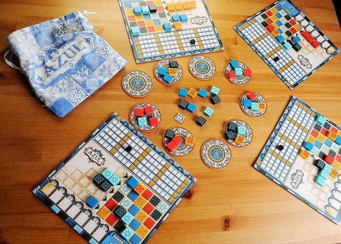 Cách chơi boardgame Azul - ảnh minh họa 1