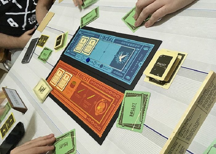 Cách chơi Secret Hitler - ảnh minh họa 1