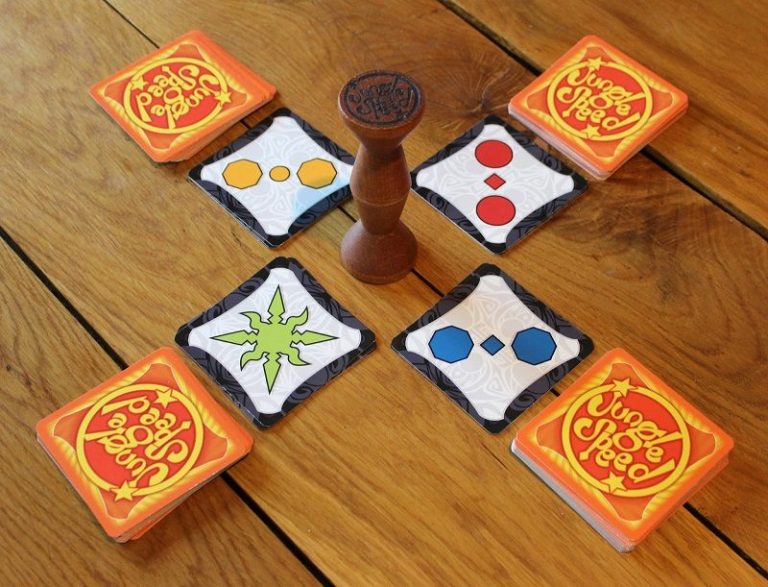 Cách chơi Jungle Speed